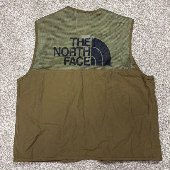 NEW The North Face Mens M66 Field Vest Military Olive Relaxed Fit Medium - Picture 2 of 7